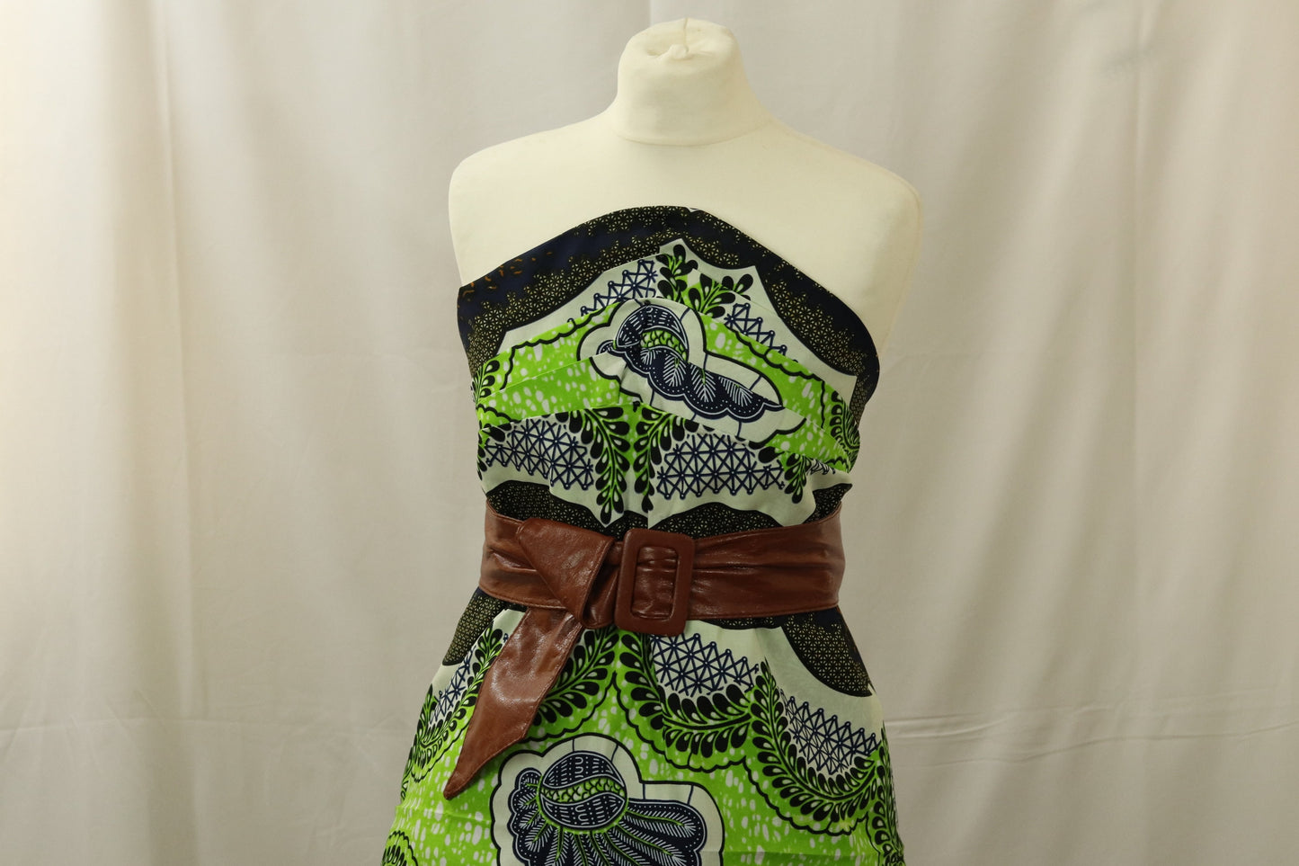 Green banana bunch  african ankara wax printed fabric in 100% cotton sold by the yard